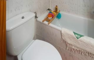 Stunning Apartment In Torrevieja - 2