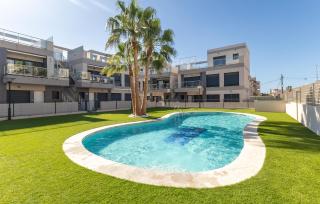 Cozy Apartment In Torrevieja - Torrevieja - 1