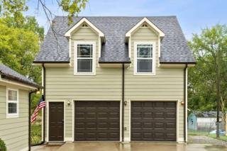 Mins from Downtown - Campbell Carriage House - Clarksville - 8