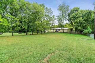 Mins from Downtown - Campbell Carriage House - Clarksville - 6
