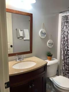 Mins from Downtown - Campbell Carriage House - 3