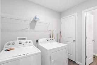 1-Mile to Downtown Clarksville 2 Comfy Homes - Clarksville - 1
