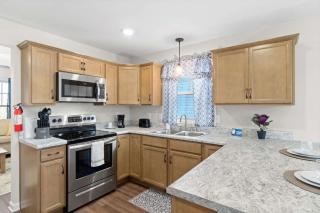 1-Mile to Downtown Clarksville Queen-City Charmer - 4