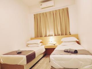 Kids Friendly Homestay Bangi Free Wifi Netflix Pool Dryer Washing Machine Kitchen - Kajang - 8
