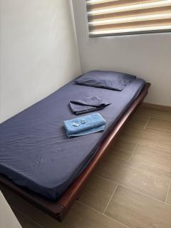Hermoso Apartamento Entero, enseguida al terminal de transportes, cable aereo, tiendas D1 y Dollar City - Manizales - 6