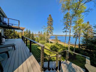 Oceanfront Crackling Cove Cottage Family firer pit slleeps 6 - Gouldsboro - 9