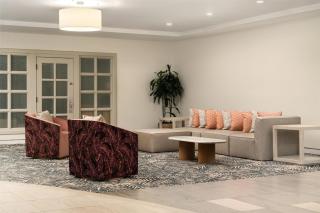 DoubleTree by Hilton Virginia Beach - 3