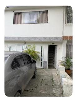 Casa bonita ! Cerca al aeropuerto - Cali - 1