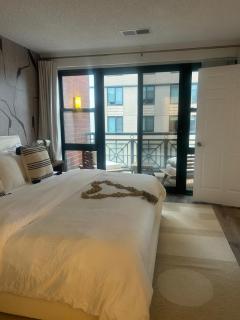 The Monroe Elegant 2br2ba Downtown Stamford - Stamford - 8