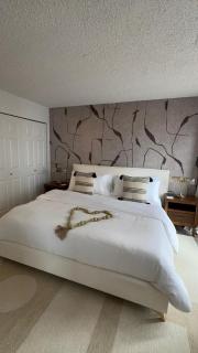 The Monroe Elegant 2br2ba Downtown Stamford - Stamford - 2