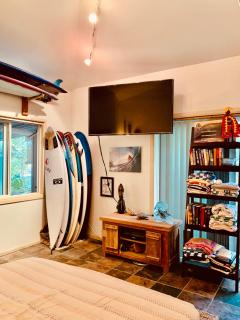 Three Tables Bungalow - Haleiwa - 5