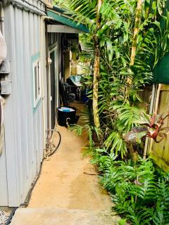 Three Tables Bungalow - Haleiwa - 3