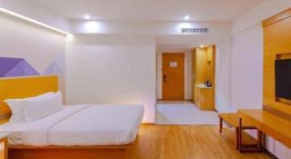 Borrman Hotel Zhanjiang Shimao Building High-speed Railway Station - 1