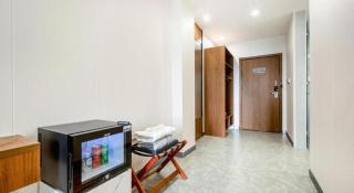 Borrman Hotel Fangchenggang High-speed Railway North Station Crystal International - Fangcheng - 1