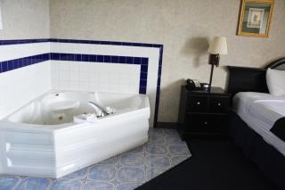 Travelodge by Wyndham Milwaukee - Milwaukee - 1