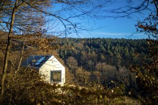 Idyllic Tiny House with Views of Luhacovice for Luxury Camping in Czech Republic - Luhačovice - 8