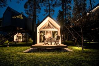 Luxurious Cabin Rental with a Hot Tub near Maribor for Glamping in Slovenia - 0