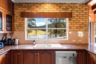 Lakeside Retreat - Yatte Yattah - 4