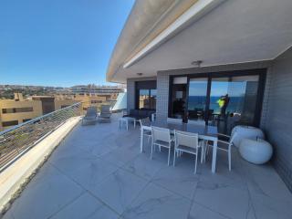 Luxurious apartment next to the sea - Arenales del Sol - 1