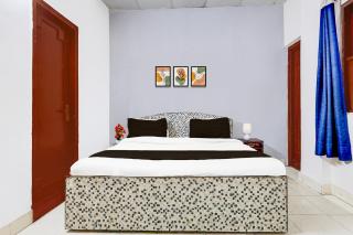 Collection O East of Kailash Near Kailash Colony Metro Station - Neu-Delhi - 7