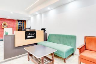Collection O East of Kailash Near Kailash Colony Metro Station - Neu-Delhi - 2
