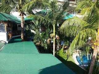 Dolphinbay Beachfront & Dive Resort - Puerto Galera - 2
