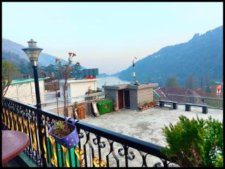 Lake View HOTEL ANKUR PLAZA Mall Road Nainital - A Premium Luxury Hotel with WiFi - Open Terrace Restaurant - Card Payment Accepted - Nainital - 5