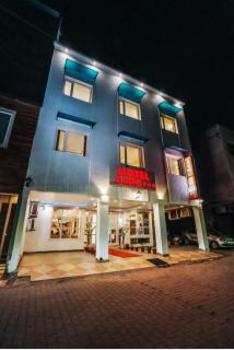 Hotel Almond - Zirakpur - 2