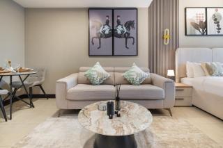 Urban Studio Apartment in Goldcrest Views JLT - 6