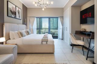 Urban Studio Apartment In Goldcrest Views Jlt - 4