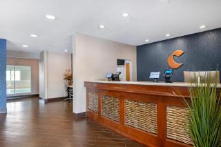 Comfort Inn & Suites North Greenfield - Greenfield - 5