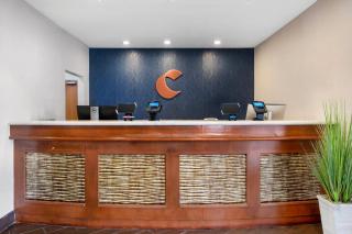 Comfort Inn & Suites North Greenfield - Greenfield - 4