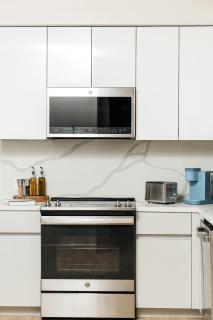 Stunning 2BR apartment steps from Santa Monica pier - Los Angeles - 2