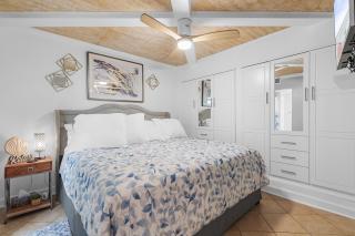 Elegant Oceanfront Escape by myBeach Vacation Rentals - Myrtle Beach - 7