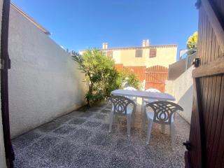 Maisonnette 6 personnes proche plage – Animaux acceptés - Le Grau-du-Roi - 0