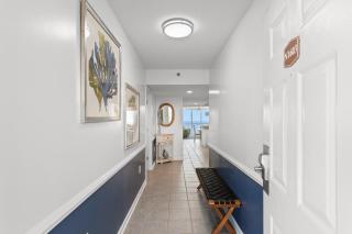 Oceanfront Views with 7 Beds, Pools, Lazy River, Gym by myBeach Vacation Rentals - Myrtle Beach - 3