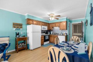 Oceanview Escape at Blue Horizon 4-Bed Condo with Pool by myBeach Vacation Rentals - Myrtle Beach - 3