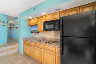 Cozy Oceanview at Beach Cove by myBeach Vacation Rentals - Myrtle Beach - 2