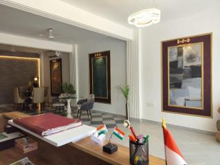 Saffron Inn - Expo India Mart - Greater Noida - 7