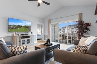 Cozy Myrtle Beach Condo Near Golf & Beach Fun! by myBeach Vacation Rentals - Myrtle Beach - 8
