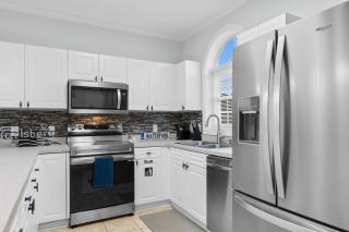 Cozy Myrtle Beach Condo Near Golf & Beach Fun! by myBeach Vacation Rentals - Myrtle Beach - 1