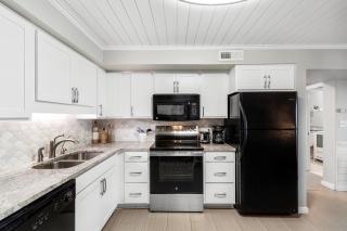 Ineeda Beach Break by myBeach Vacation Rentals - Myrtle Beach - 3