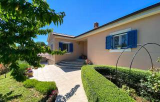 Lovely Home In Svetvincenat With House A Panoramic View - Svetvinčenat - 2
