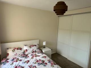 Stylish 1-bedroom Apartment - Bickley - 2