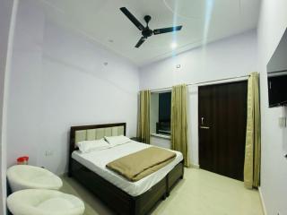 Hotel Abhyuday - Gupta Kāshi - 6