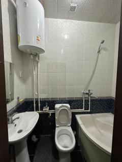 Shodlik Hotel - Ghijduwon - 2