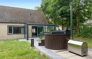 3 Bedroom Stunning Home In Hoeven - Hoeven - 2