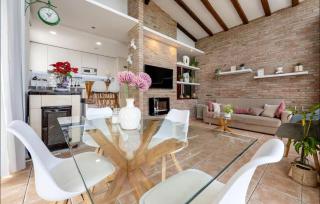 Amazing Home In Canyelles With Private Swimming Pool, Can Be Inside Or Outside - Canyelles - 7