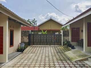 Anethos Living Tambakrejo Family Stay - 9