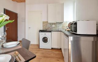 1 Bedroom Gorgeous Apartment In Chiavari - Chiavari - 1